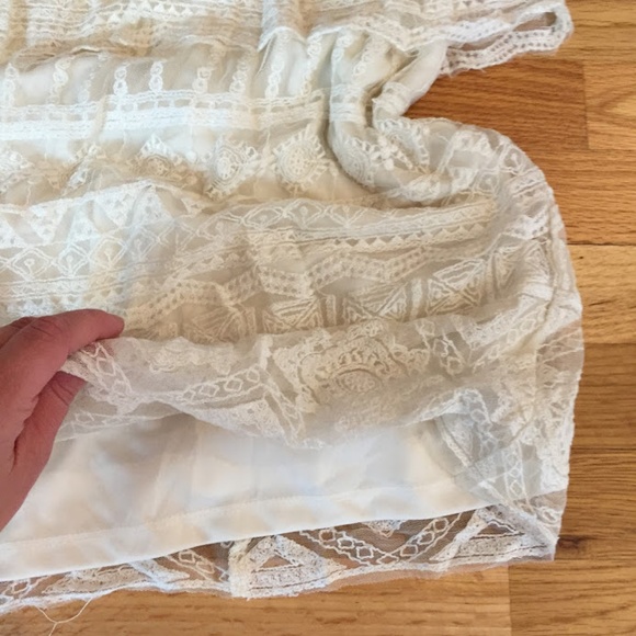 American Eagle Outfitters Cream Peplum Dress NWT - Picture 4 of 8